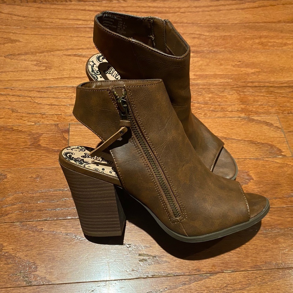 Never Worn Out Open Toe Heeled Boots!